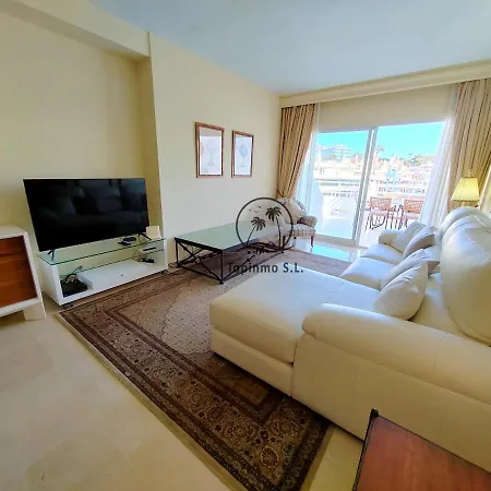 Great Marina View 2 Bedroom Island Complex In Puerto Marina Апартаменты Бенальмадена